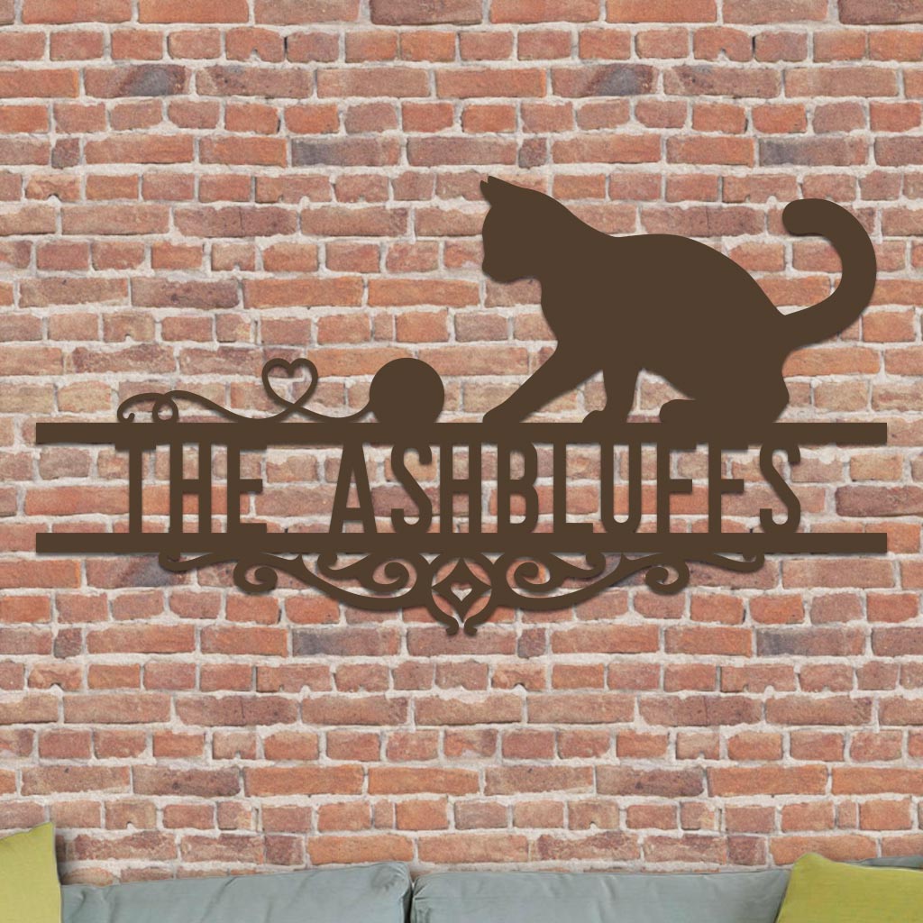 Cat w Yarn Family Name Sign