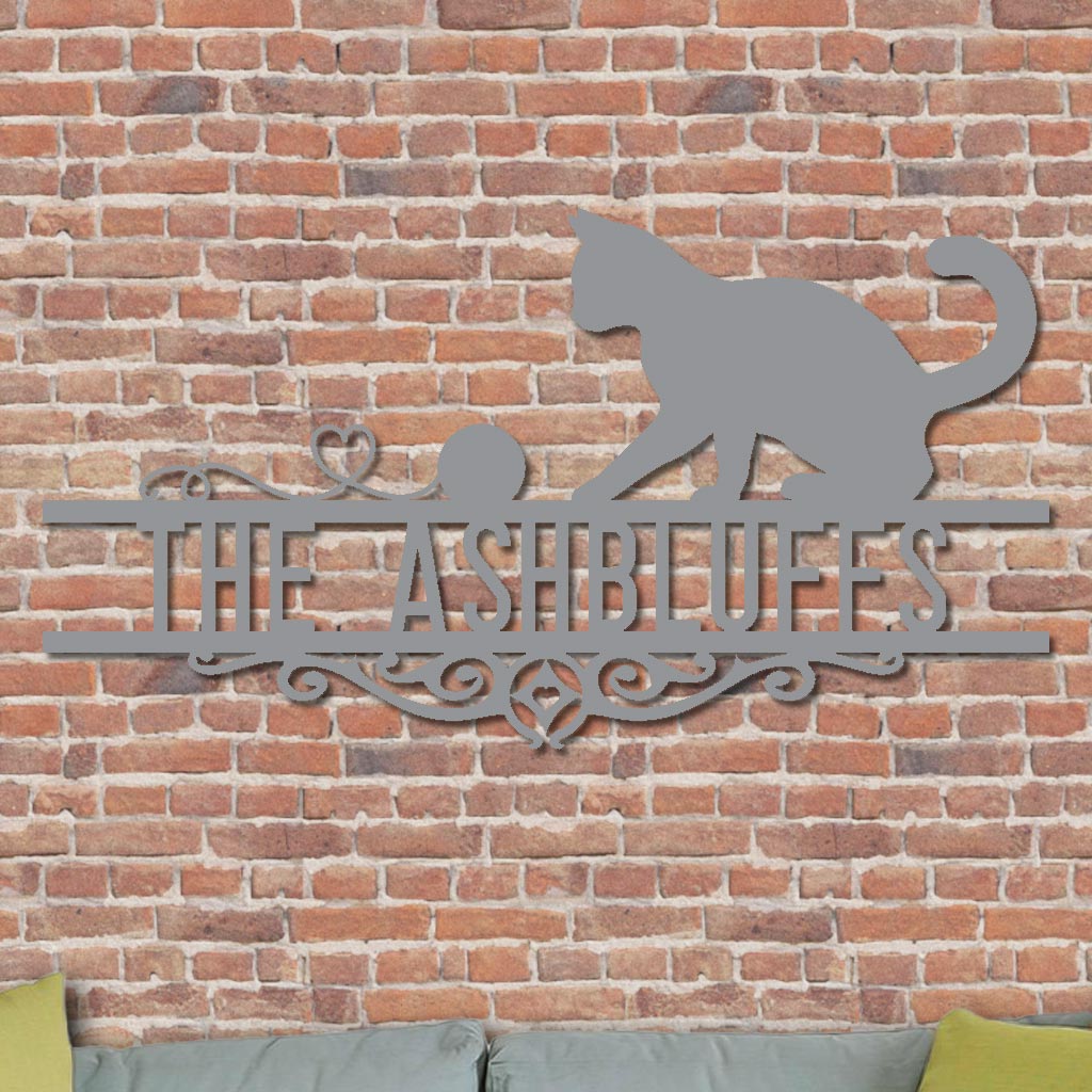 Cat w Yarn Family Name Sign